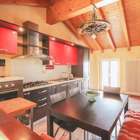 Sunshine Apartment